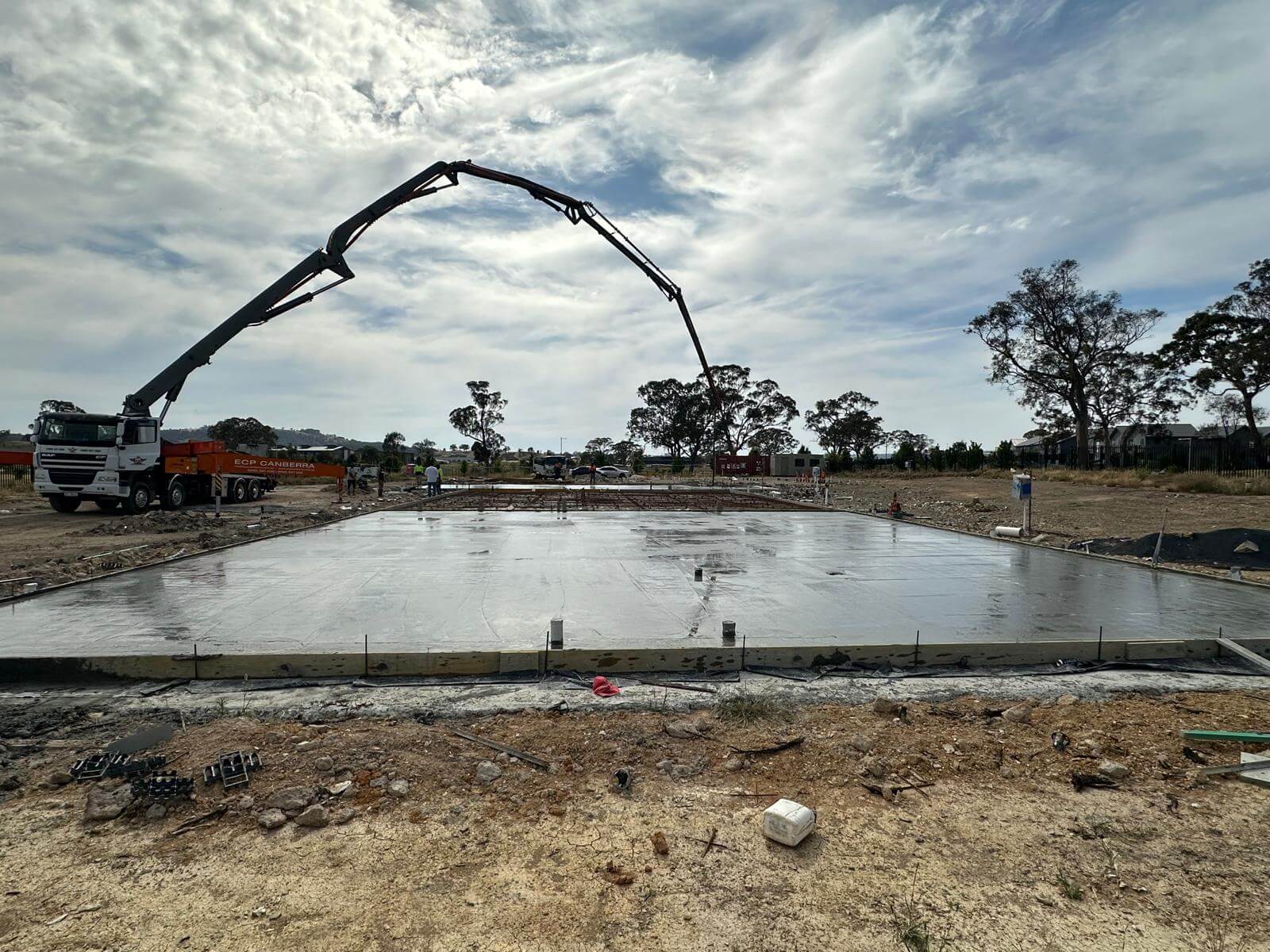 Slab pour in progress — 25 November 2024 — photo 9